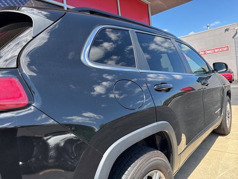 Used 2022 Jeep Cherokee Latitude Lux image 6