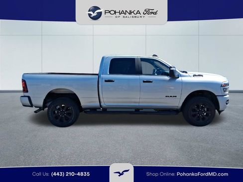 Used 2026 RAM 2500 Big Horn AWD/4WD image 4