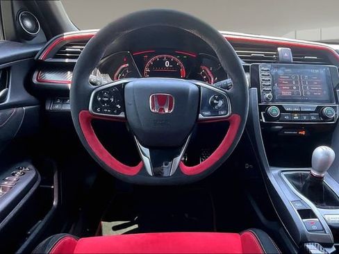 Used 2020 Honda Civic Type R image 8