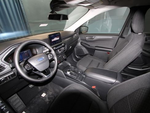 New 2026 Ford Escape Active w/ Cold Weather Package image 2