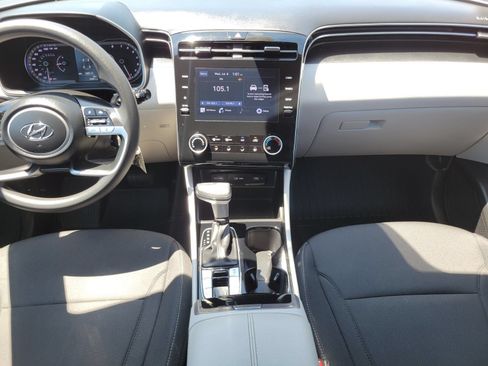 Certified 2024 Hyundai Tucson SE AWD/4WD image 15
