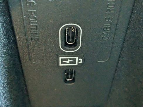 New 2025 Volvo XC60 B5 Plus w/ Protection Package Premier image 26