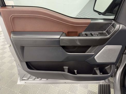 Used 2022 Ford F150 Lariat w/ Equipment Group 502A High image 10