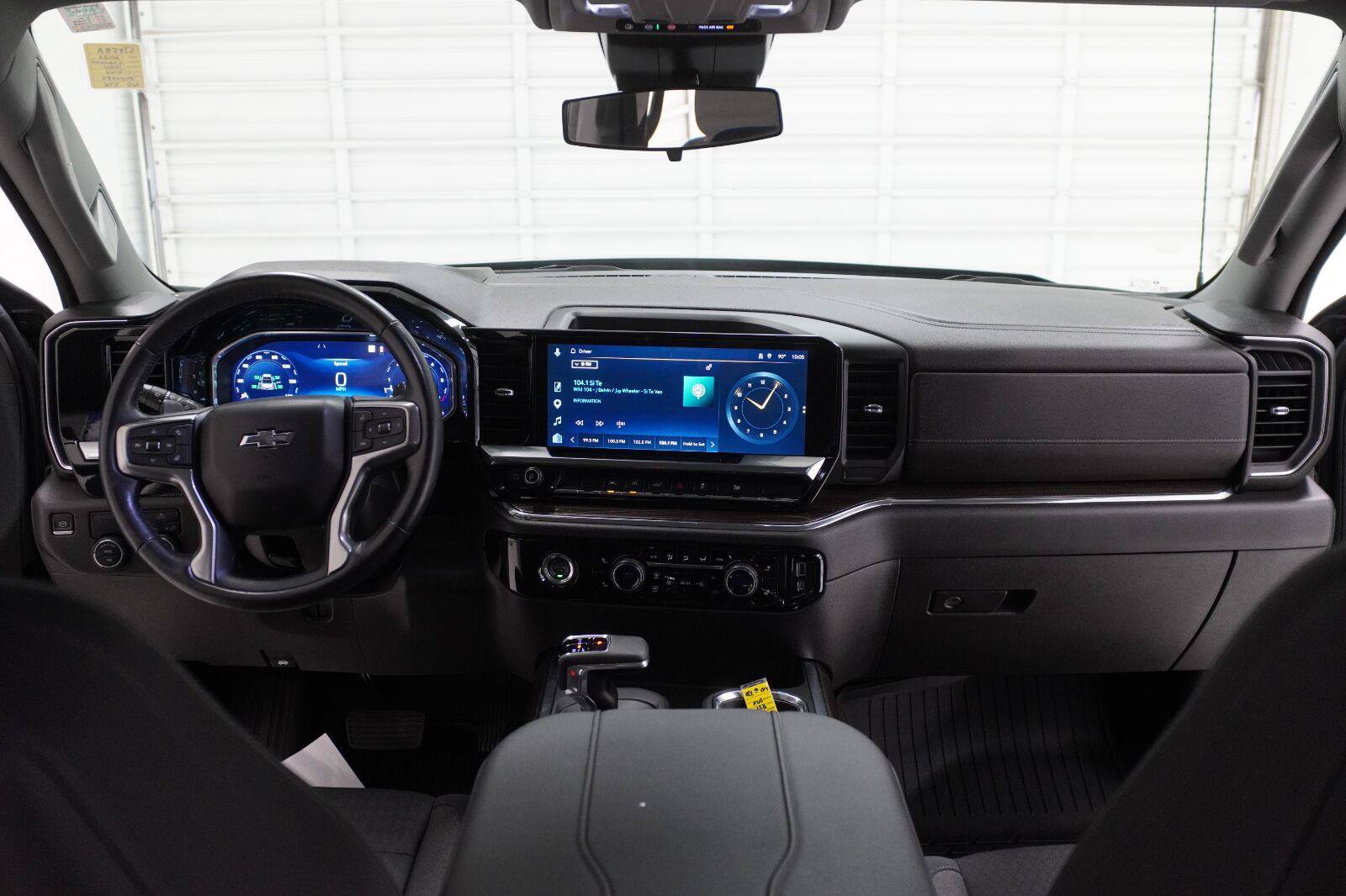 Used 2023 Chevrolet Silverado 1500 RST RWD image 25