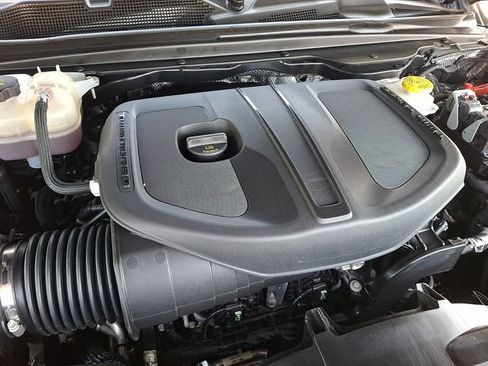 Used 2025 RAM 1500 Big Horn AWD/4WD image 28