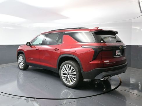 New 2026 Chevrolet Traverse LT image 9