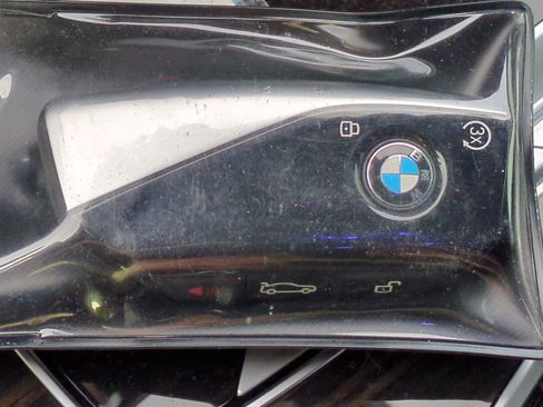 Certified 2023 BMW X7 xDrive40i w/ Executive Package image 37