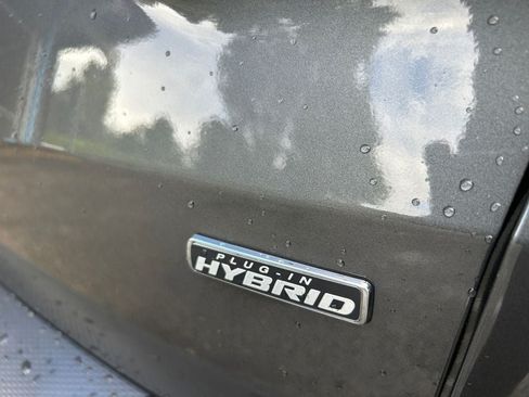 Used 2025 Ford Escape SE FWD image 34