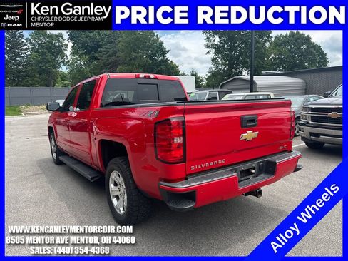 Used 2018 Chevrolet Silverado 1500 LT w/ All Star Edition AWD/4WD image 6