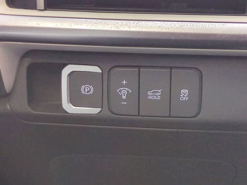 Used 2024 Hyundai Santa Fe SE image 18