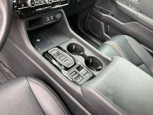 Used 2025 Honda Pilot EX-L image 15