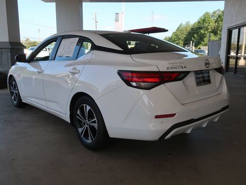 Used 2022 Nissan Sentra SV FWD image 5
