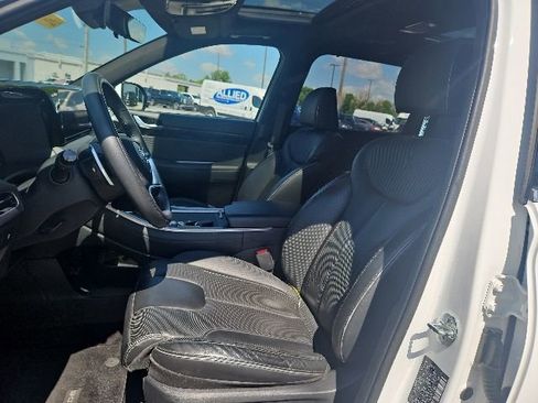Used 2023 Hyundai Palisade Calligraphy AWD/4WD image 12