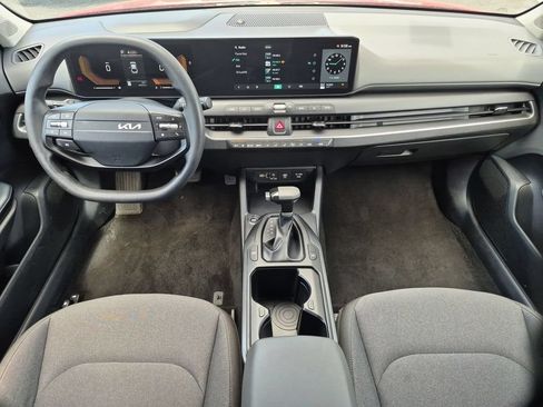 Used 2025 Kia K4 FWD image 25