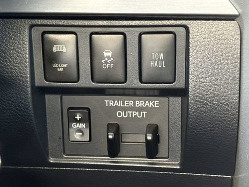 Used 2019 Toyota Tundra TRD Pro AWD/4WD image 28