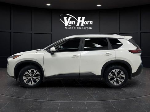 Used 2023 Nissan Rogue SV w/ SV Premium B Package image 12