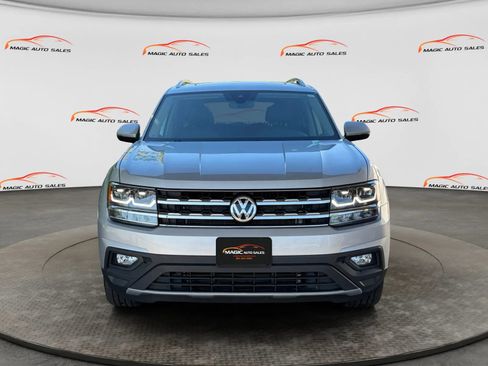 Used 2019 Volkswagen Atlas SE w/ Panoramic Sunroof Package AWD/4WD image 3
