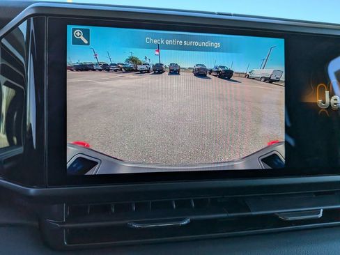 New 2026 Jeep Gladiator Mojave image 28