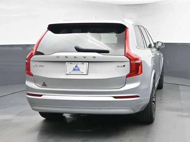 Used 2023 Volvo XC90 B5 Core w/ Climate Package AWD/4WD image 8
