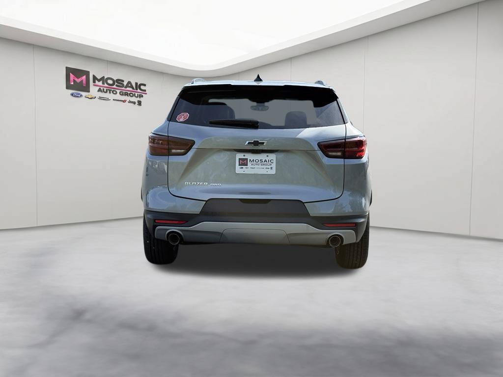 New 2026 Chevrolet Blazer LT w/ Sound & Technology Package AWD/4WD image 6