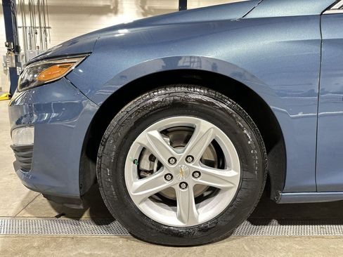 Used 2024 Chevrolet Malibu LS image 18