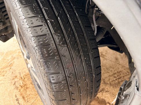 Used 2016 Toyota RAV4 LE image 34