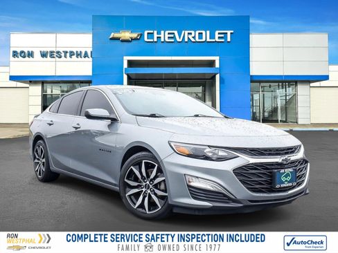 Used 2023 Chevrolet Malibu RS FWD image 1