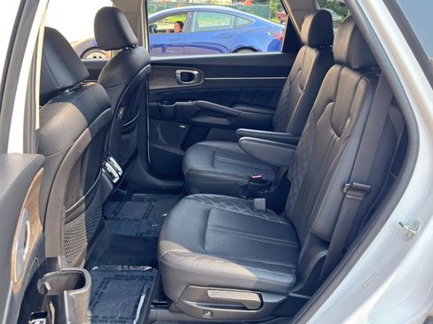 Used 2021 Kia Sorento SX Prestige AWD/4WD image 39