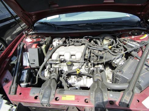 Used 2000 Buick Century Limited w/ Luxury Pkg FWD image 12
