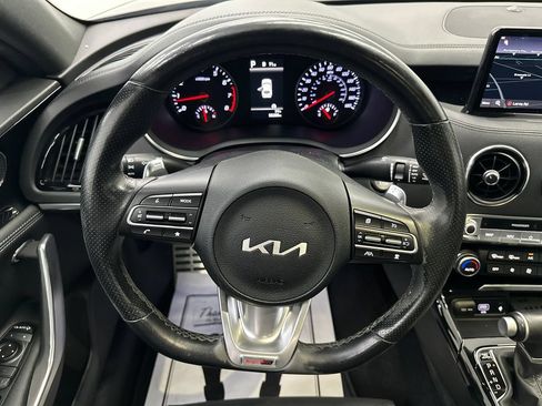 Used 2022 Kia Stinger GT-Line AWD/4WD image 23