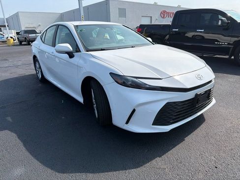 Used 2025 Toyota Camry LE FWD image 3