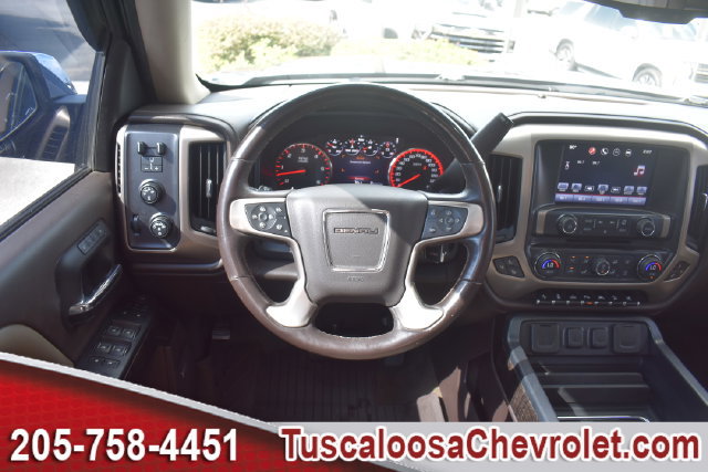 Used 2016 GMC Sierra 1500 Denali w/ Enhanced Driver Alert Package AWD/4WD image 30
