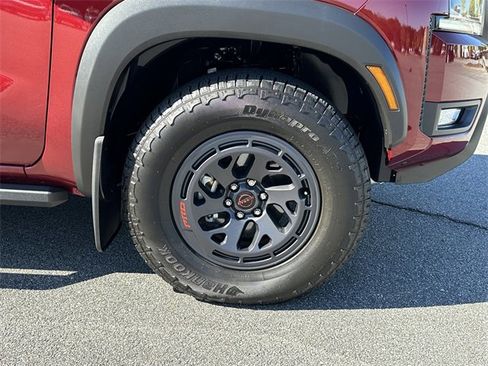 Certified 2025 Nissan Frontier PRO-4X w/ Pro Convenience Package image 13