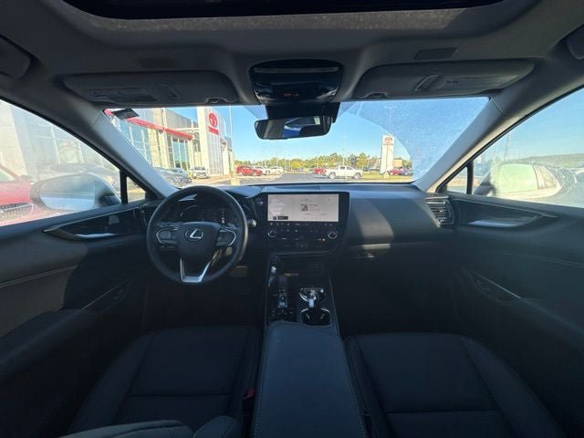 Used 2025 Lexus NX 350h AWD w/ Accessory Package (2T) image 17