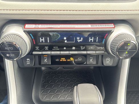 New 2025 Toyota RAV4 XLE Premium image 18