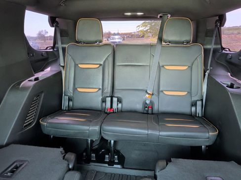 Used 2024 GMC Yukon AT4 w/ AT4 Premium Package image 44