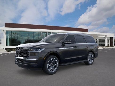 New 2026 Lincoln Navigator Premiere AWD/4WD image 1