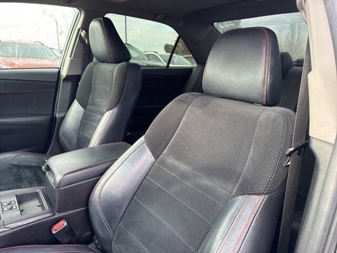 Used 2015 Toyota Camry XLE image 20