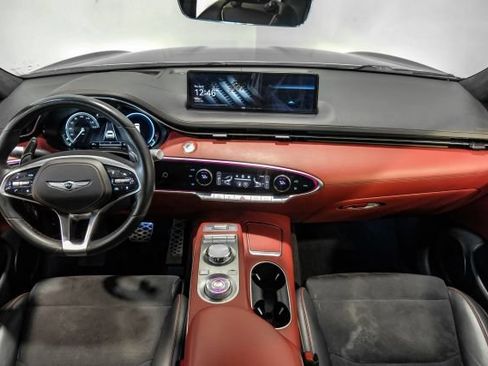 Used 2022 Genesis GV70 3.5T Sport w/ Sport Prestige Package AWD/4WD image 25