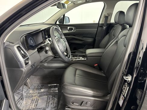 Certified 2023 Kia Sorento SX image 6
