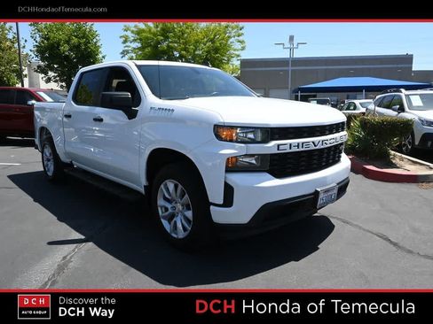 Used 2022 Chevrolet Silverado 1500 Custom RWD image 3