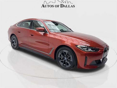 Used 2022 BMW i4 eDrive40 w/ Premium Package image 2