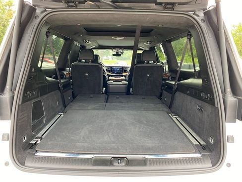 Used 2024 Jeep Grand Wagoneer L Series III image 36