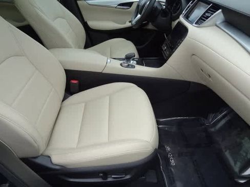 Used 2020 INFINITI QX50 Luxe w/ Navigation Package image 16