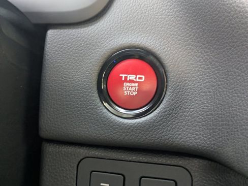 New 2026 Toyota Tundra Limited AWD/4WD image 30