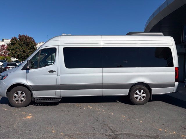 Used 2024 Mercedes-Benz Sprinter 2500 image 12