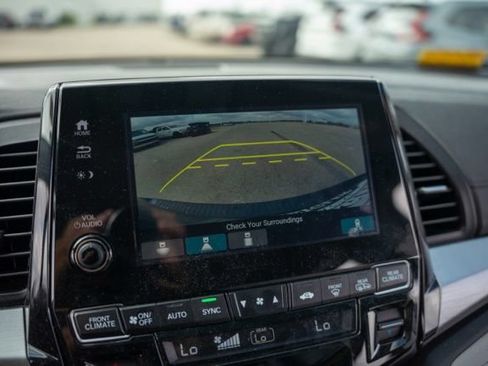Used 2018 Honda Odyssey EX image 25