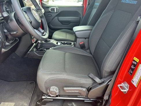 Certified 2025 Jeep Wrangler Unlimited Rubicon 4xe w/ Safety Group image 9