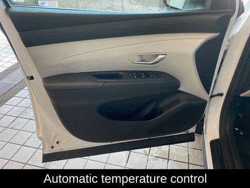 Used 2025 Hyundai Tucson SEL image 9