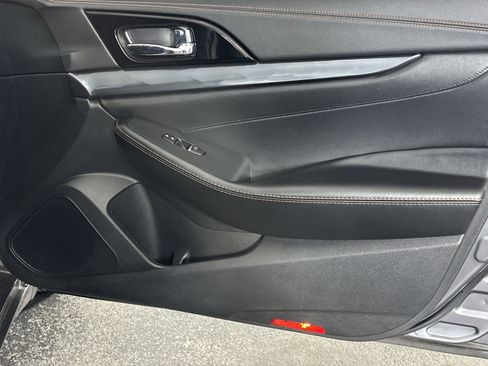 Certified 2023 Nissan Maxima SR w/ Sport Mat Group image 35